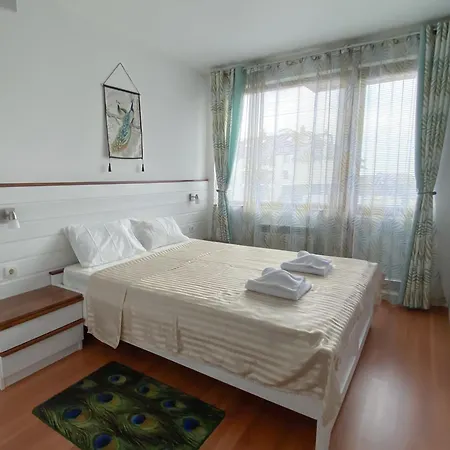 Belvedere Club H62 דירה