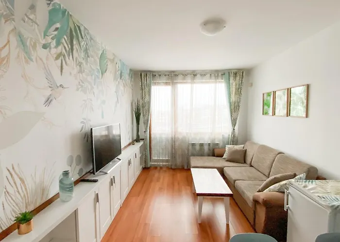 Belvedere Club H62 Mountains View Apartman